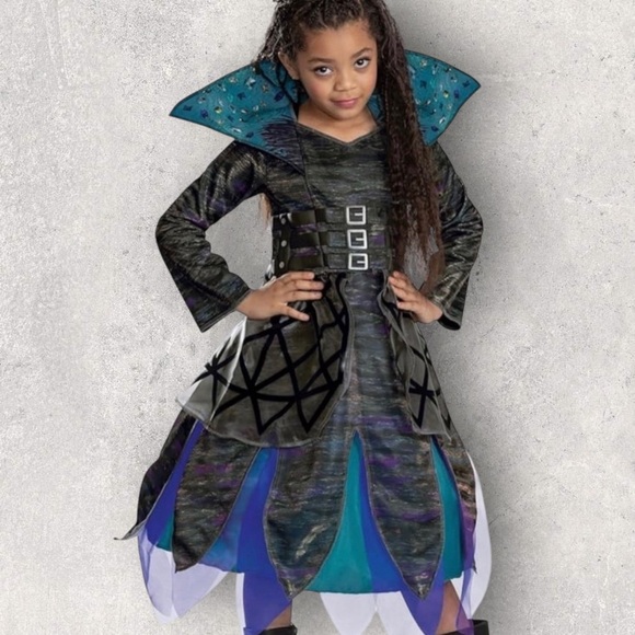 NEW Disney Descendants Uliana kids Costume Size Medium - Picture 1 of 6